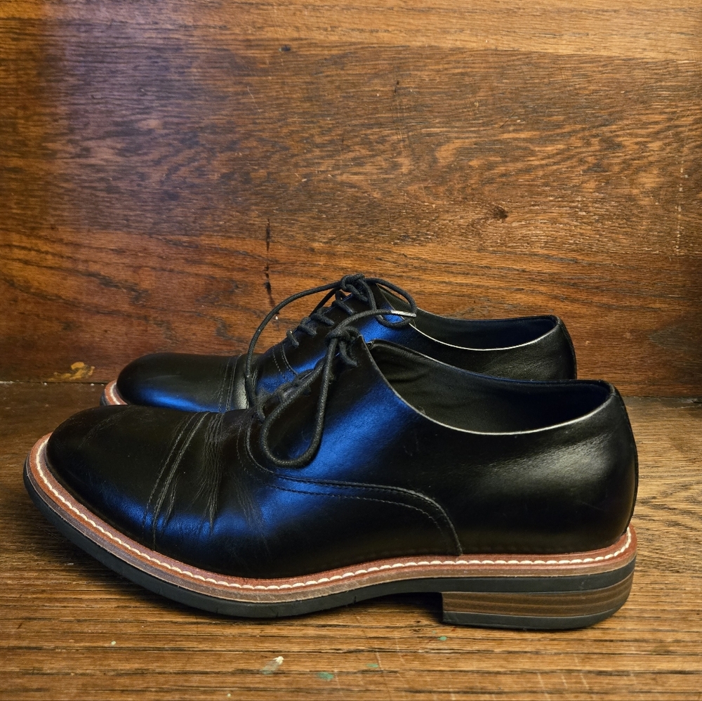 Kenneth Cole Reaction Black Leather Oxfords